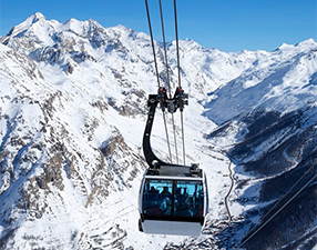 Enjoy The Thrilling Cable Car Ride